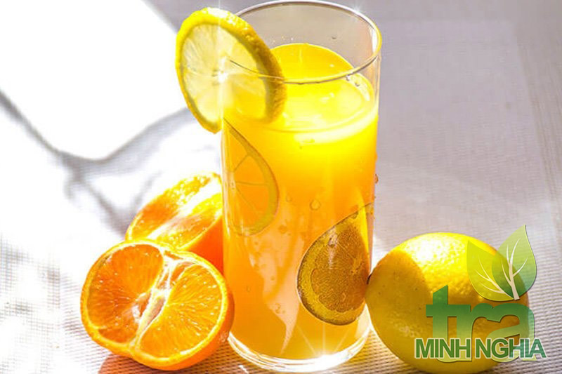 Pha chế nước giải khát cam chanh đá giải nhiệt ngày hè mất điện