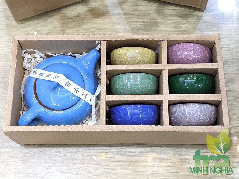 Hộp ấm chén sắc màu men rạn ấm màu xanh biển