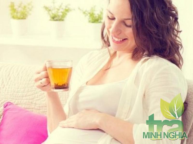 Bà bầu hoàn toàn có thể uống được trà sơn mật hồng sâm