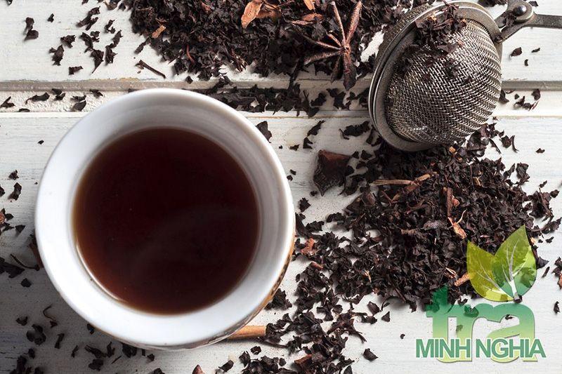 trà đen bổ sung dưỡng chất cho da làm chậm lão hóa