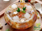 Nấu chè dưỡng nhan 13 vị