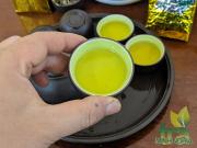 Nước pha trà đinh Tân Cương thượng hạng