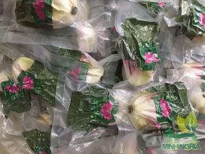 Trà sen Tây Hồ Minh Nhĩa đóng gói hút chân không